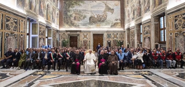 Udienza papa custodi del bello 